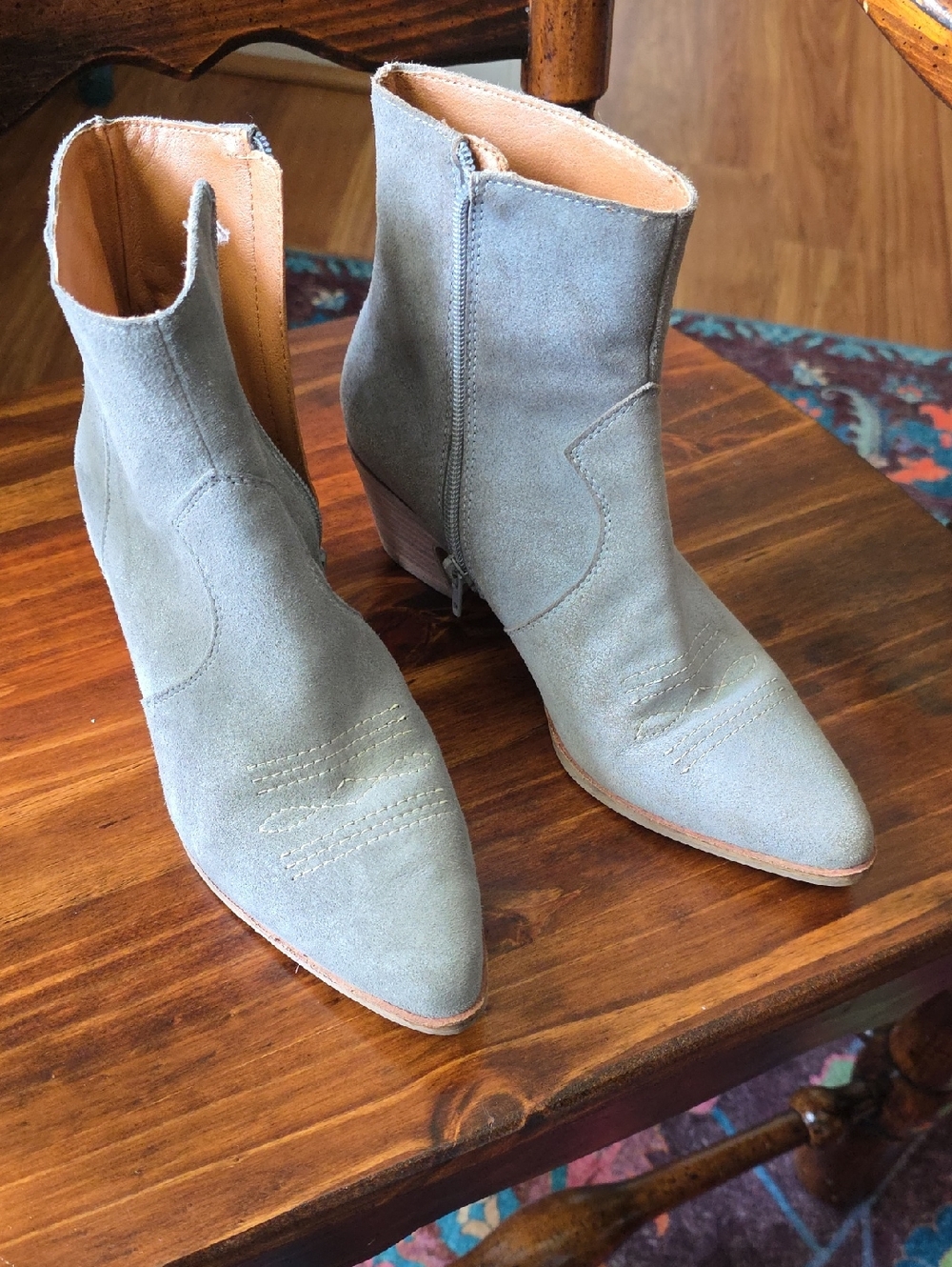 Lucky Brand Women's Gray Suede Pointed-Toe Ankle Boots